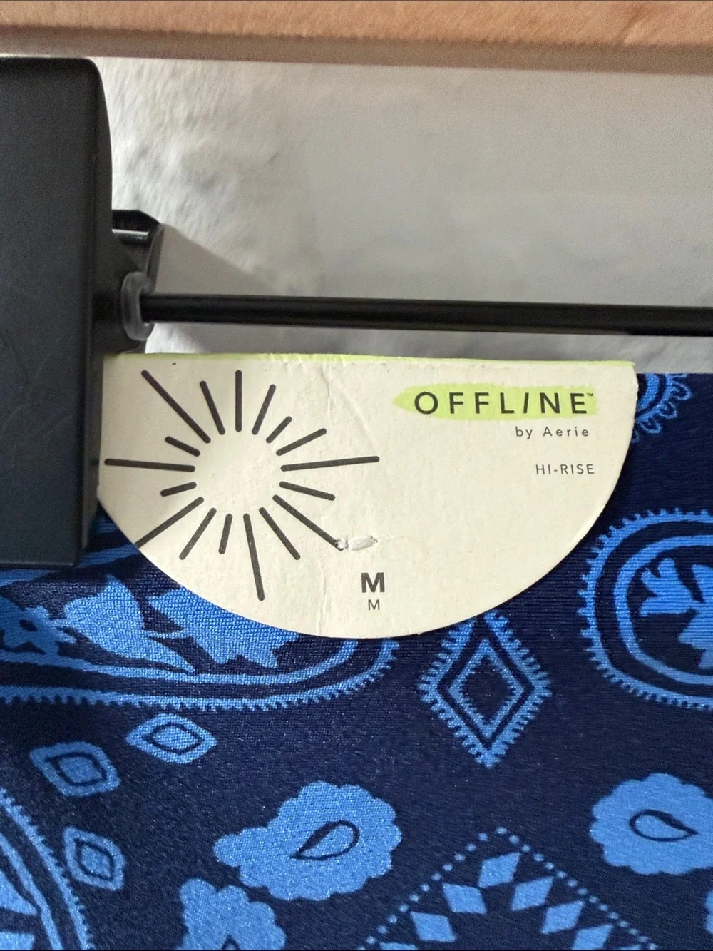 NWT OFFLINE by Aerie Navy & Blue Paisley Real Me Crop Leggings Size Medium